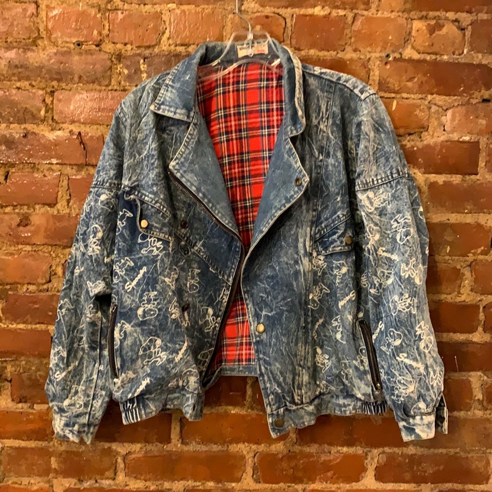 Rare vintage snoopy Woodstock denim jacket